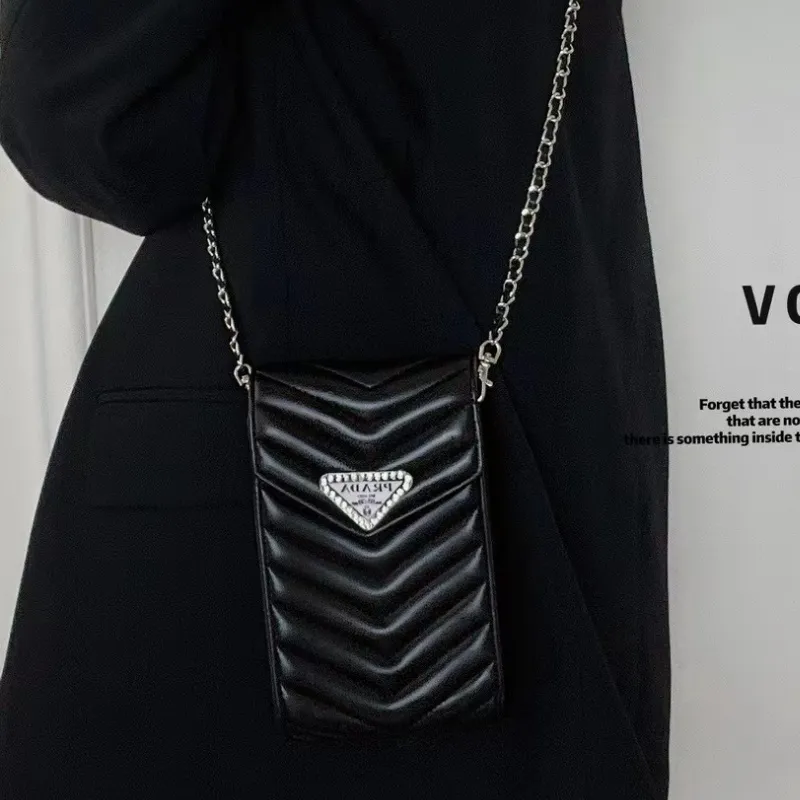 人気上昇中 おしゃれ 高品質 繊細 シンプル クラシック モダン ショルダーバッグ