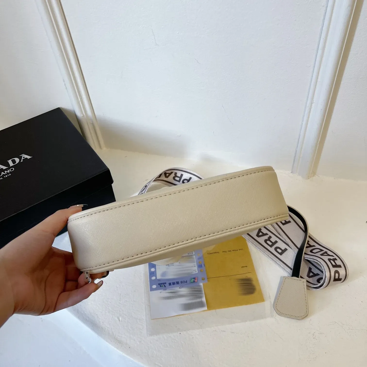 大人可愛い トレンド シンプル 収納力抜群 高品質 エレガントショルダーバッグ