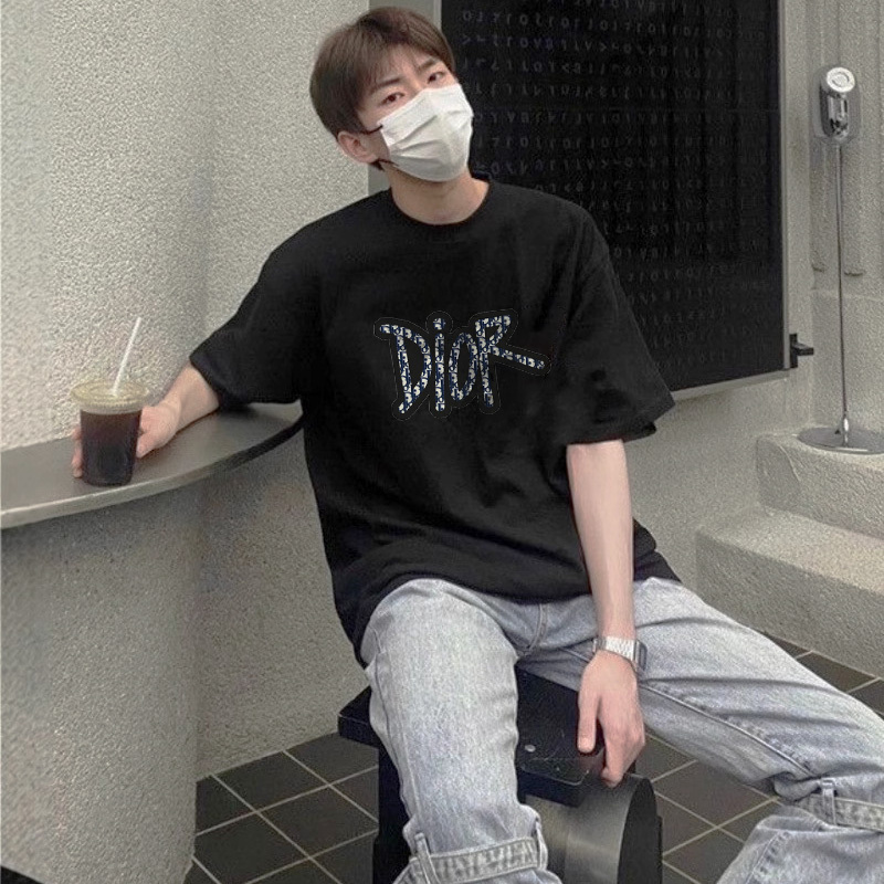 『S-4XL』大人らしい この夏マストトレンドシンプルカジュアル高品質 快適 クール Ｔシャツ