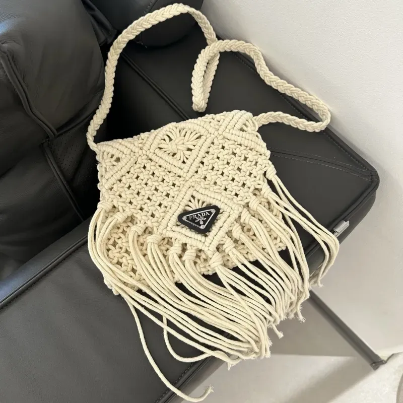 激売れ中 軽量 大容量 シンプル エレガント ファッション ショルダーバッグ