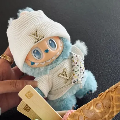 圧倒的セクシー 好感度UP スウィート ノームコア labubuぬいぐるみペンダント 服