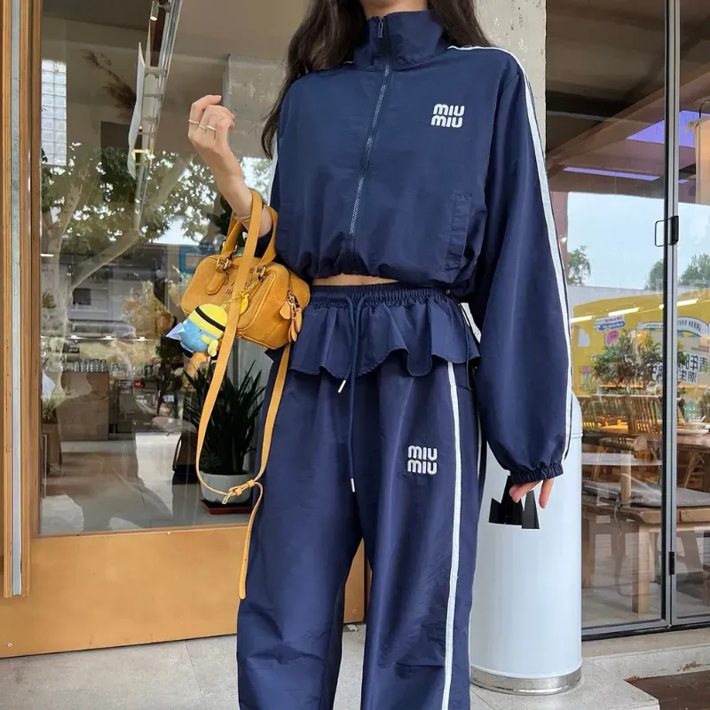『S-L』売れ切れ必至 魅力的 スポーツスタイル スタンドネック フリル セットアップ
