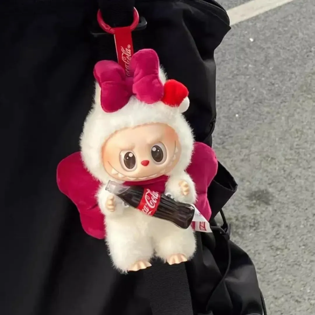 売れ切れ必至 大注目 目立つ ファッション 可愛い ぬいぐるみと服 labubuぬいぐるみペンダント