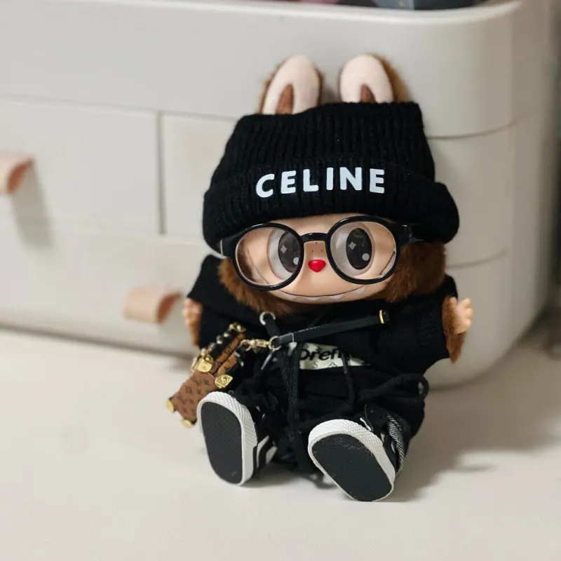 激売れ中 クール 繊細 デザイン感 labubuぬいぐるみペンダント服 人形を含まない