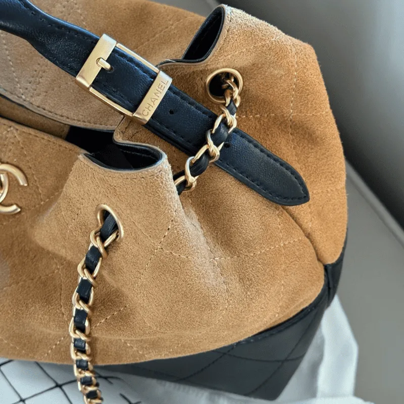 今季も大流行 売れ切れ必至 セレブリティ ハンドバッグ 大容量 肩掛け バッグ