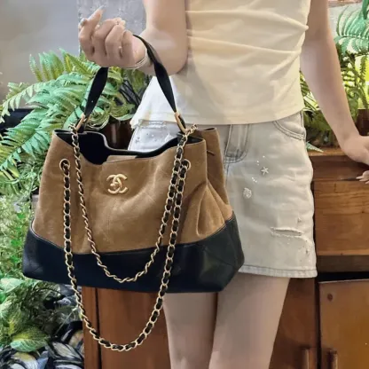 今季も大流行 売れ切れ必至 セレブリティ ハンドバッグ 大容量 肩掛け バッグ