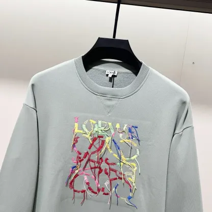 『XS-L』着回し力バツグン モード風 刺繍 人気モデル 三色選べる カジュアル トレーナー
