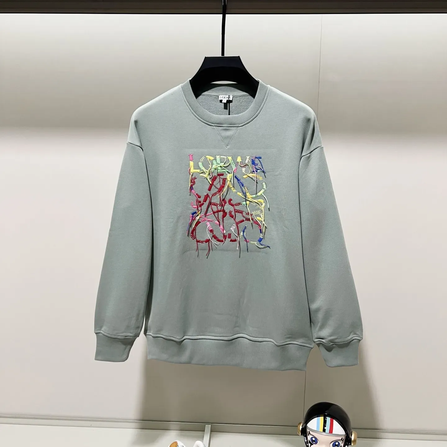 『XS-L』着回し力バツグン モード風 刺繍 人気モデル 三色選べる カジュアル トレーナー