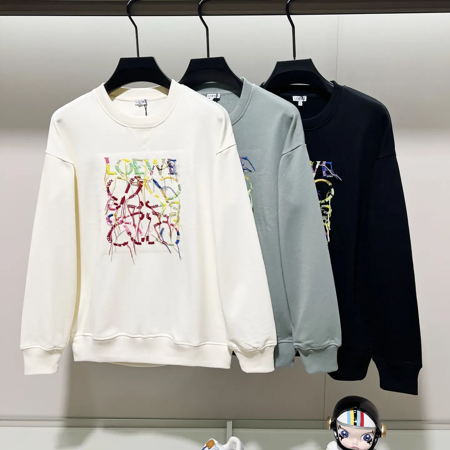 『XS-L』着回し力バツグン モード風 刺繍 人気モデル 三色選べる カジュアル トレーナー