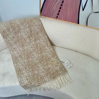 高級感 抜群 人気急上昇 ファッション 男女兼用 暖かい カシミヤ ふんわり スカーフ