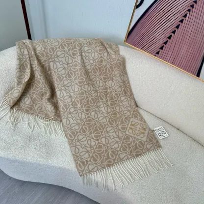 高級感 抜群 人気急上昇 ファッション 男女兼用 暖かい カシミヤ ふんわり スカーフ