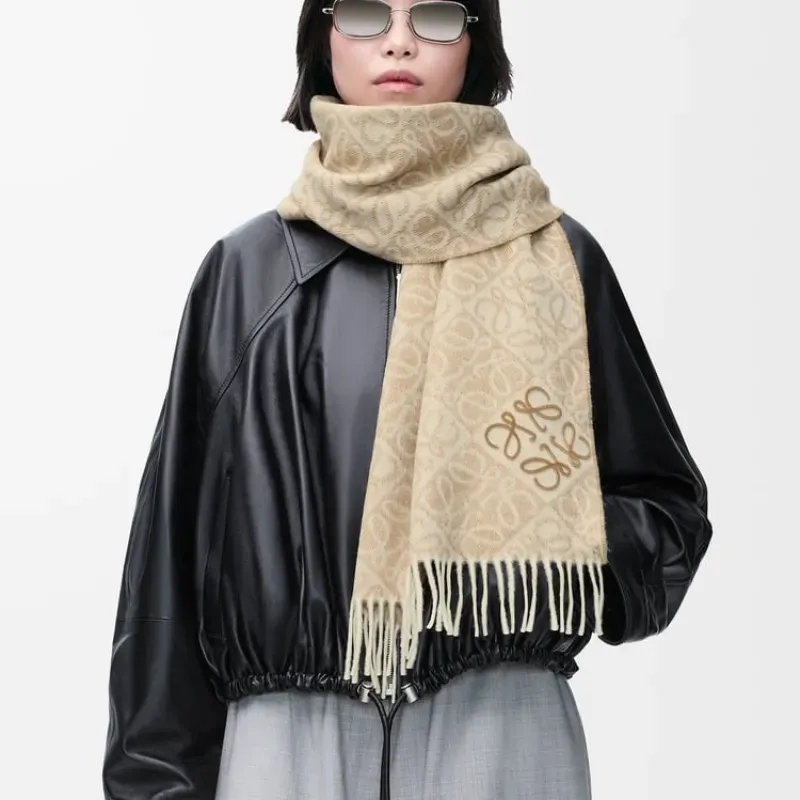 高級感 抜群 人気急上昇 ファッション 男女兼用 暖かい カシミヤ ふんわり スカーフ