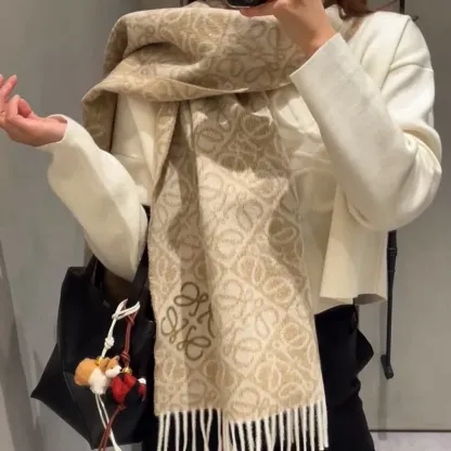 高級感 抜群 人気急上昇 ファッション 男女兼用 暖かい カシミヤ ふんわり スカーフ