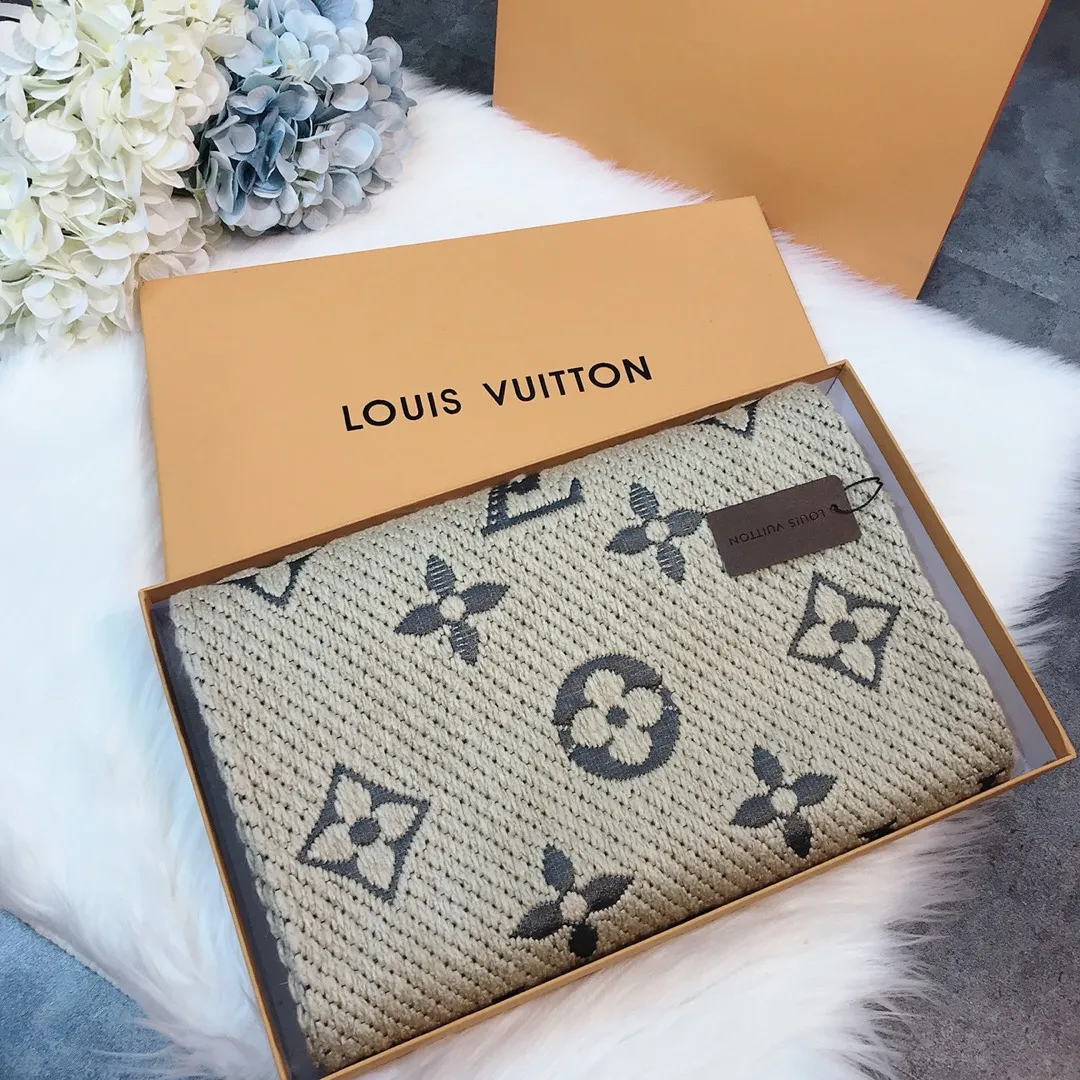 魅力的 高品質 シンプル モード アルファベット 軽量＆快適！ 秋冬 スカーフ