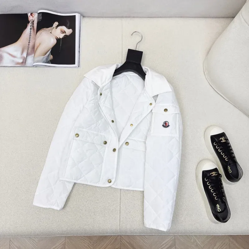 『S-L』好感度UP 元気いっぱい フェミニン シングルブレスト クルーデュロンジャケットアウター