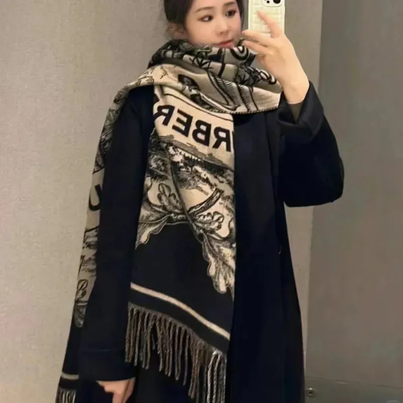 寒い季節に大活躍！高級感 シンプル 暖かい マフラー