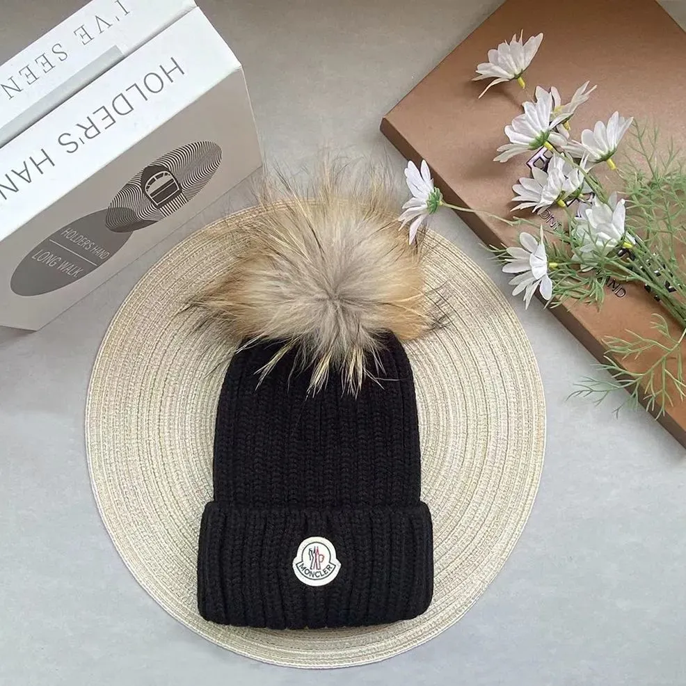 新しいスタイルのニット暖かいアウトドアファッションメンズとレディースのカジュアルウール帽子