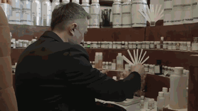 2332afc7cd78e1792c2f116f60a04cb5.gif