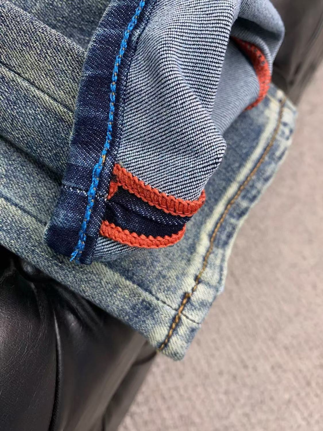 『S-3XL』クラシックな刺繍入り春夏ウォッシュ加工メンズスリムストレートジーンズ