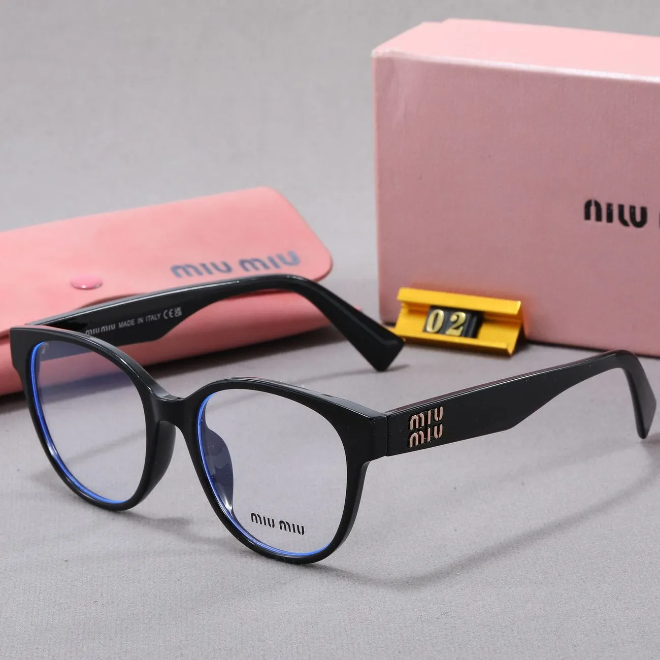 新しいスタイルのメガネ、フラットブルーライト、インターネットセレブの男性と女性