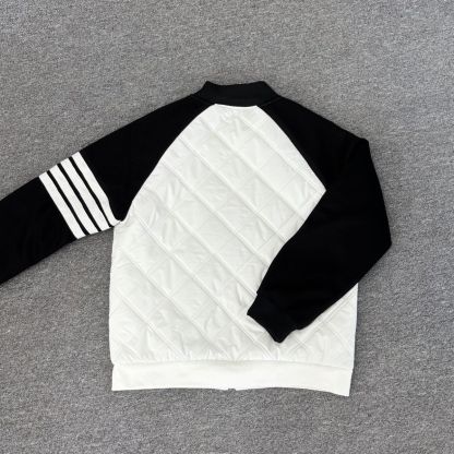 クラシックな秋冬用コットンパッド入りコート、男女兼用の暖かくカジュアルなコットンパッド入りジャケット。