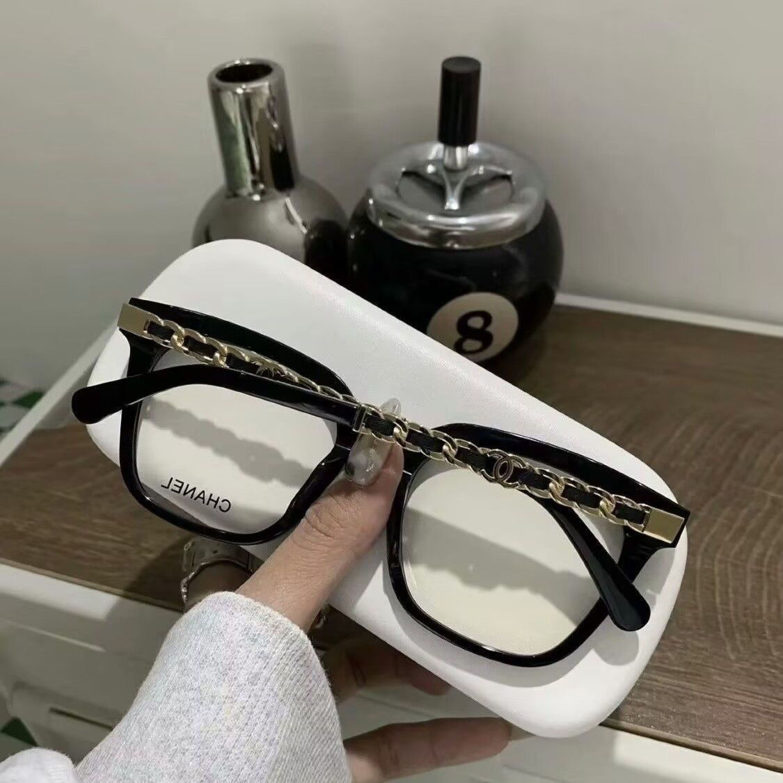 UVカットサングラスは多用途で、処方箋なしでも十分です