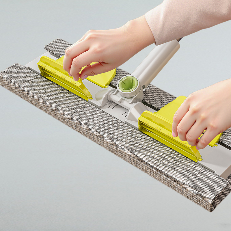 Wet and dry cloth flat mop
