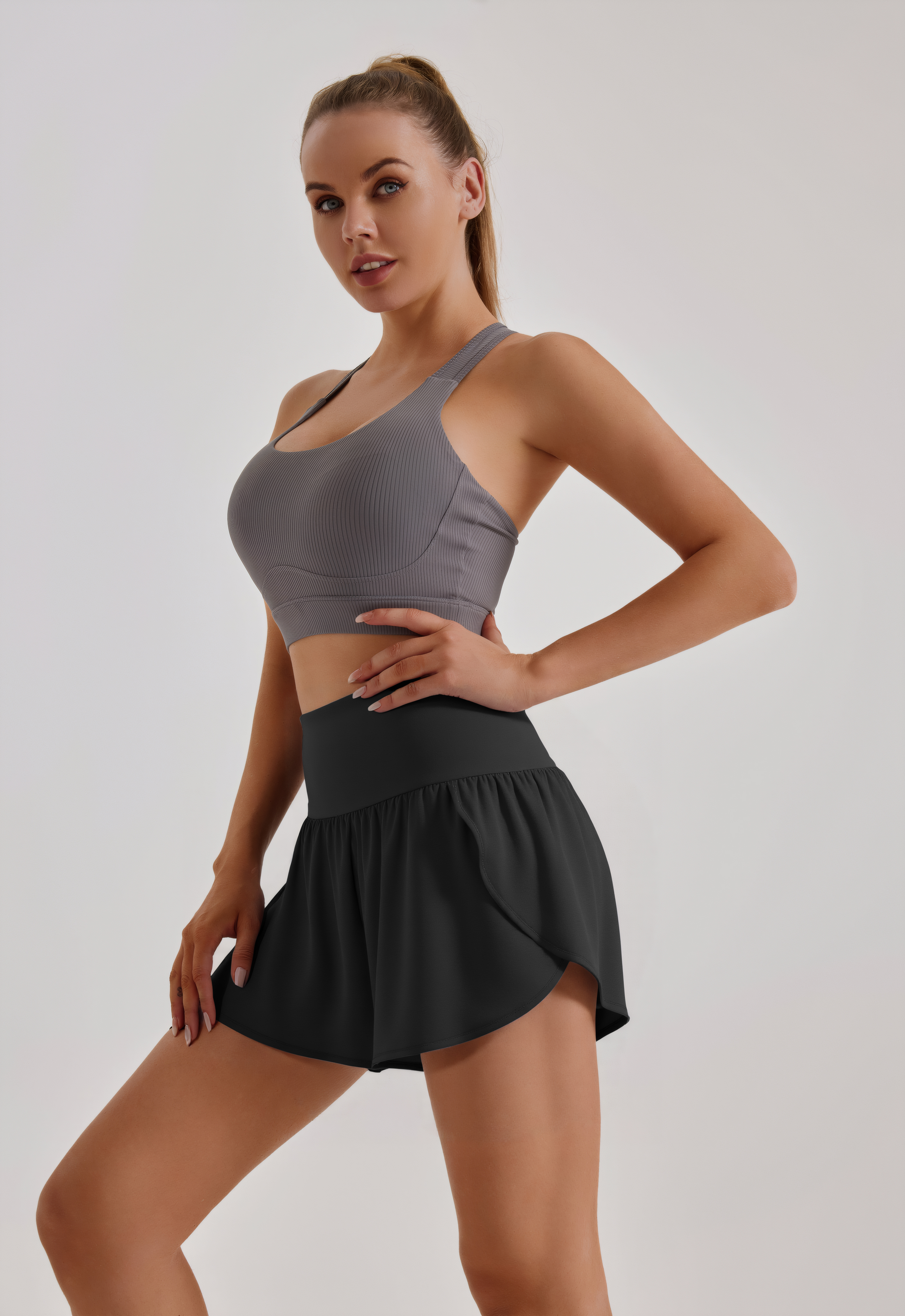 Back waist pocket quick dry shorts