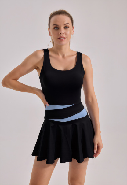 Sticky splicing one-piece dress