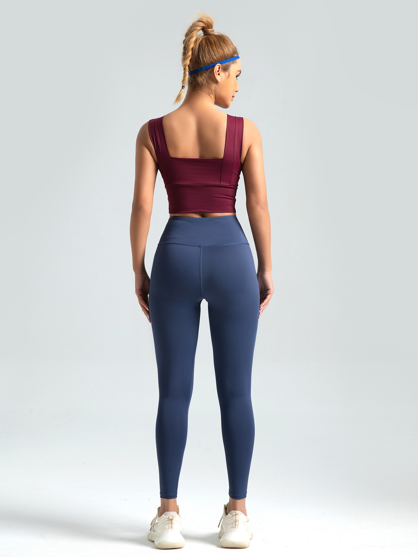 Sticky elastic yoga pants