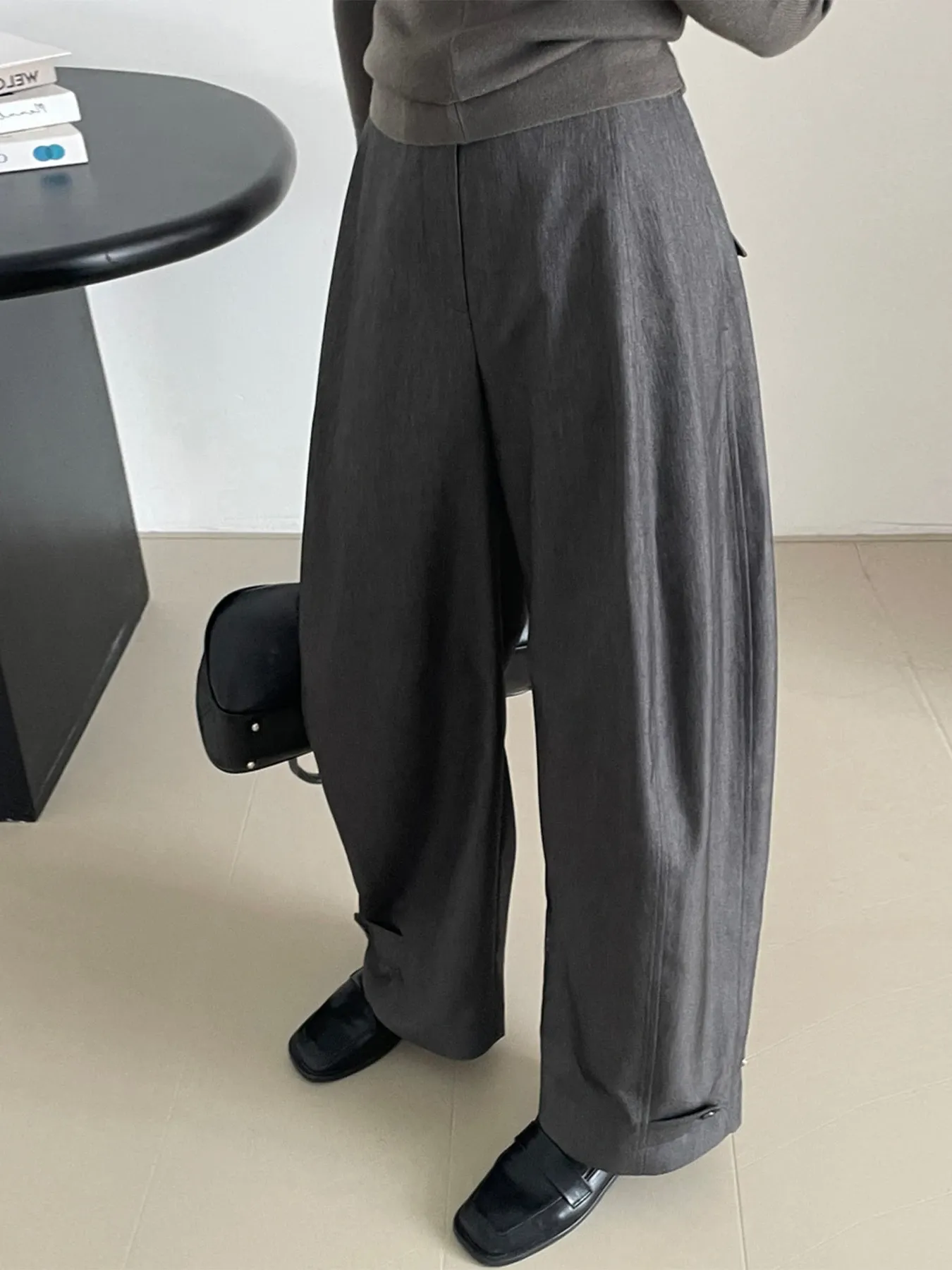ハイウエストデザイン美脚見えカーブパンツ