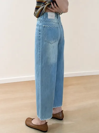 「身長150cm以上向け」ハイウエストすっきり見えフリルヘムストレートデニムパンツ
