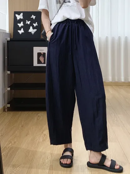 ゆったりカジュアルなワイドパンツ