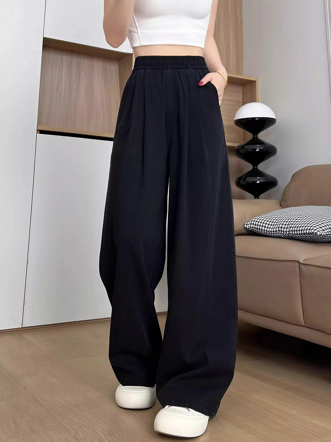 薄手リヨセル素材カジュアルなストレートデニムパンツ