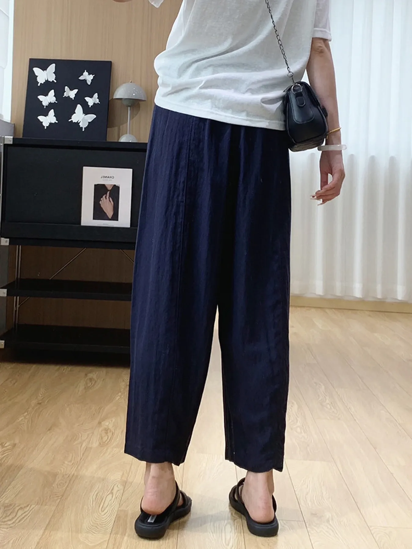 ゆったりカジュアルなワイドパンツ