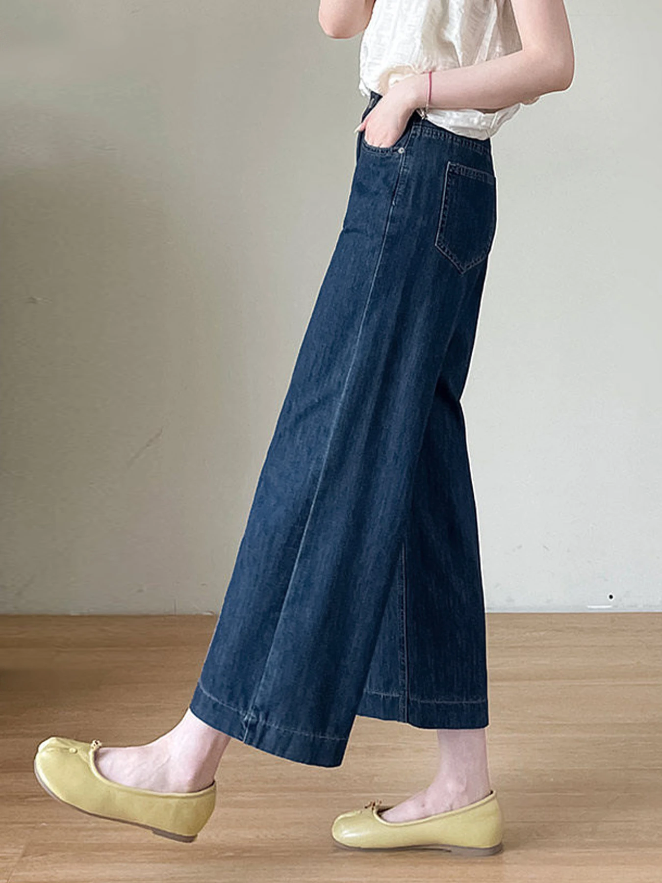 低身長向けハイウエスト細見えストレートデニムパンツ