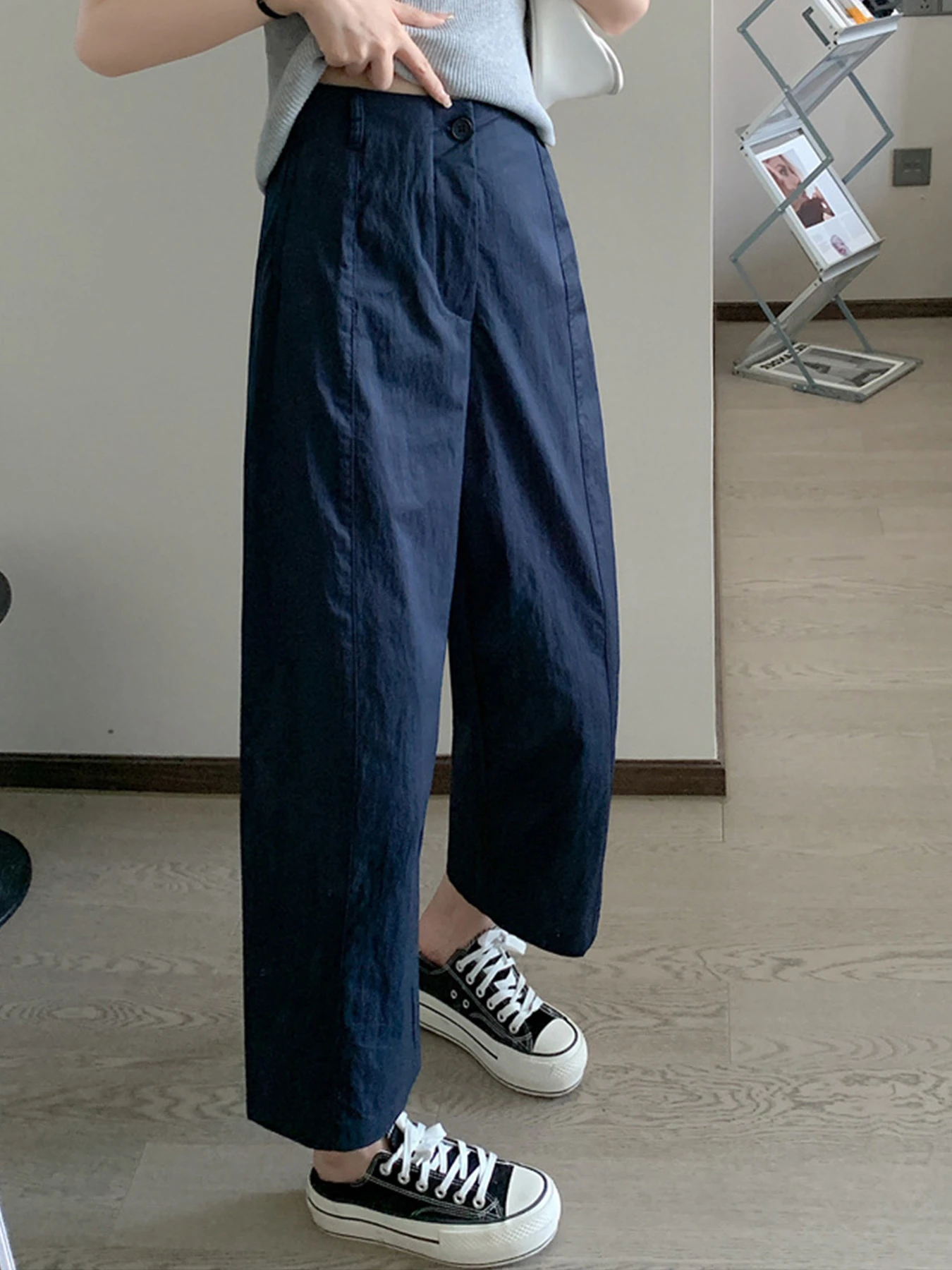 接触冷感速乾カジュアルなストレートパンツ