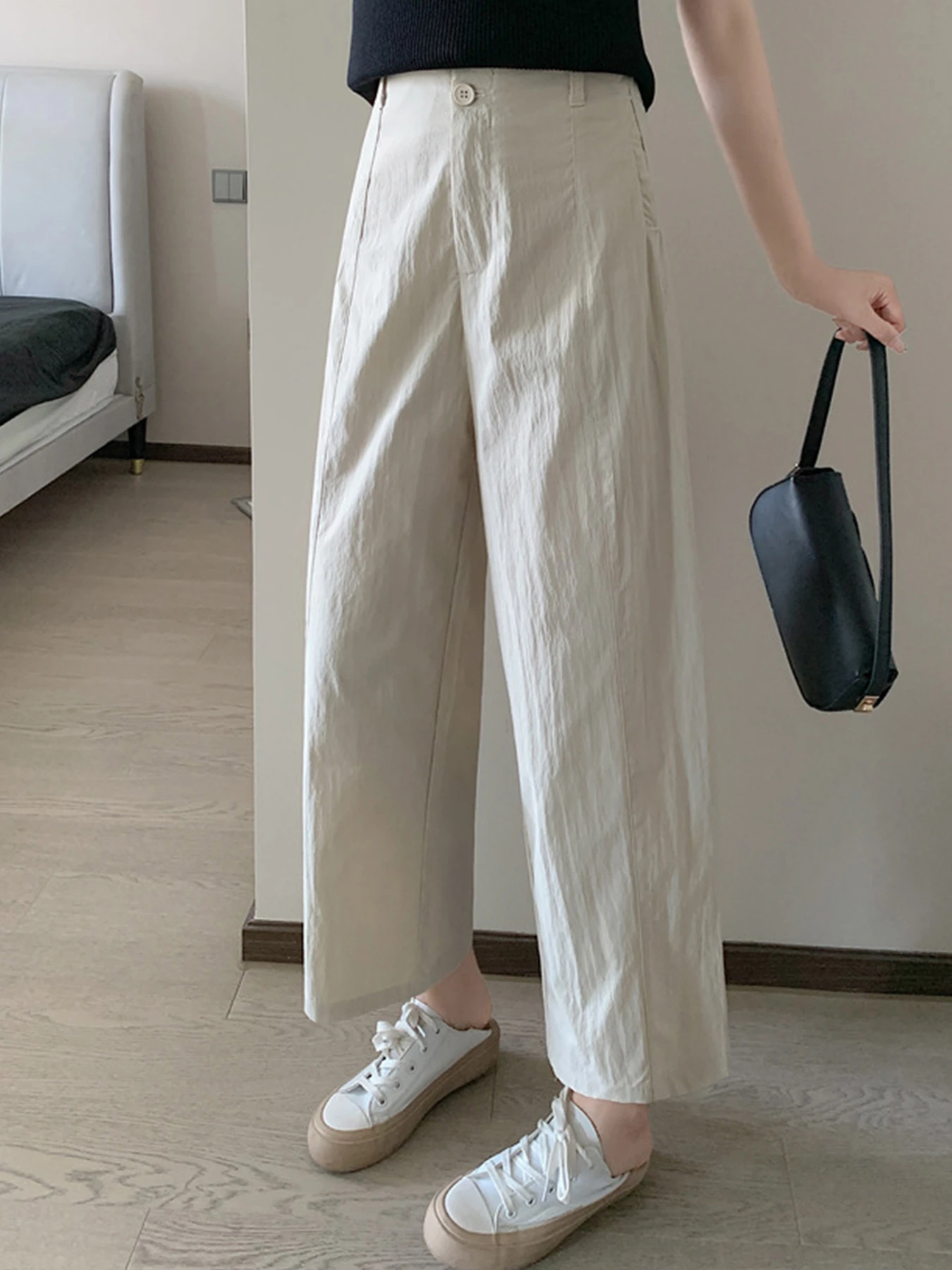 接触冷感速乾カジュアルなストレートパンツ