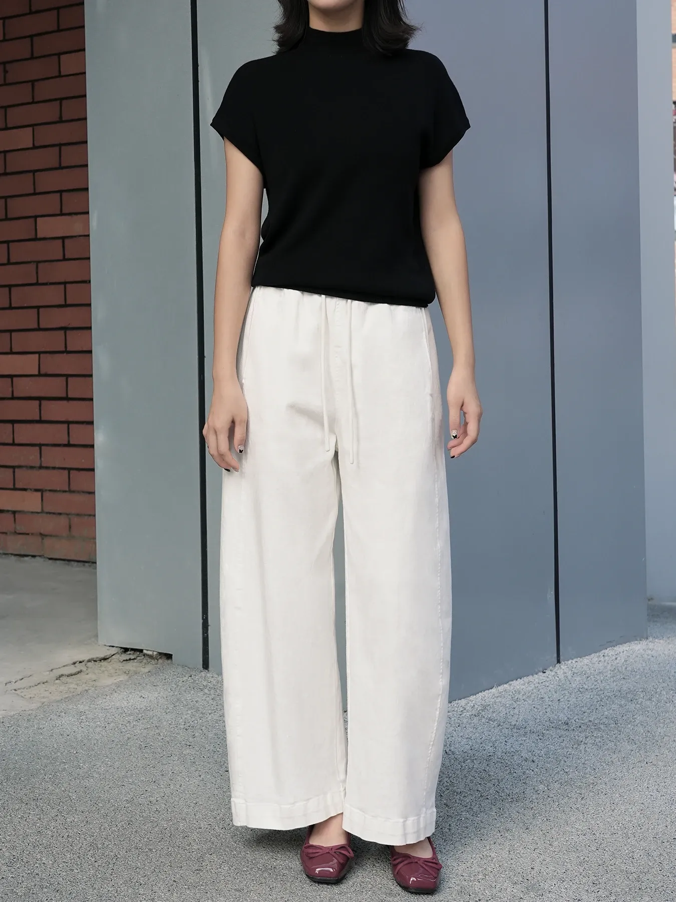 「身長150cm以上向け」ゆったりカジュアルなワイドデニムパンツ