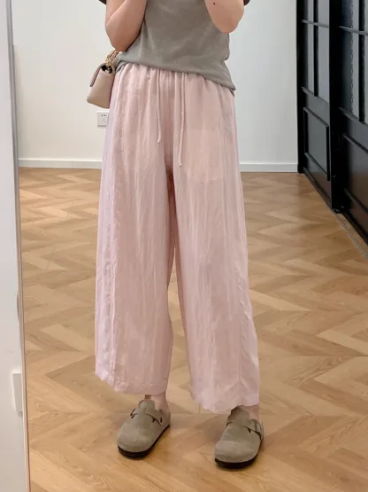 ゆったりカジュアルなワイドパンツ