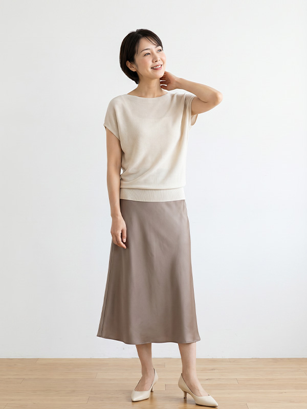 上品見えすっきりオフショルダーアイスシルクニット半袖