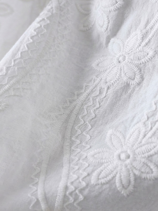 レトロ風細見えシングルブレスト刺繍入りコットン半袖シャツ 