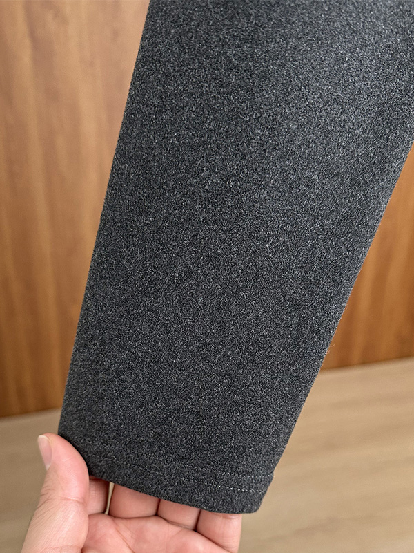新作すっきり細見えレースフリル付きダブルフェイス起毛長袖ニット