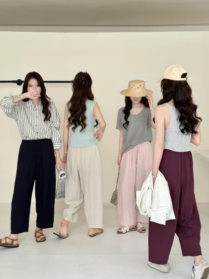 ゆったりカジュアルなワイドパンツ