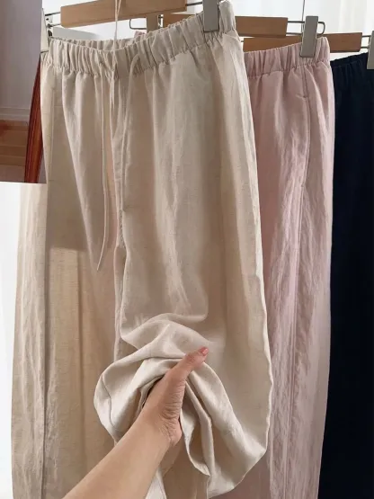 ゆったりカジュアルなワイドパンツ