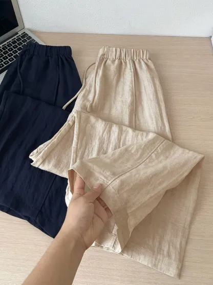 ゆったりカジュアルなワイドパンツ