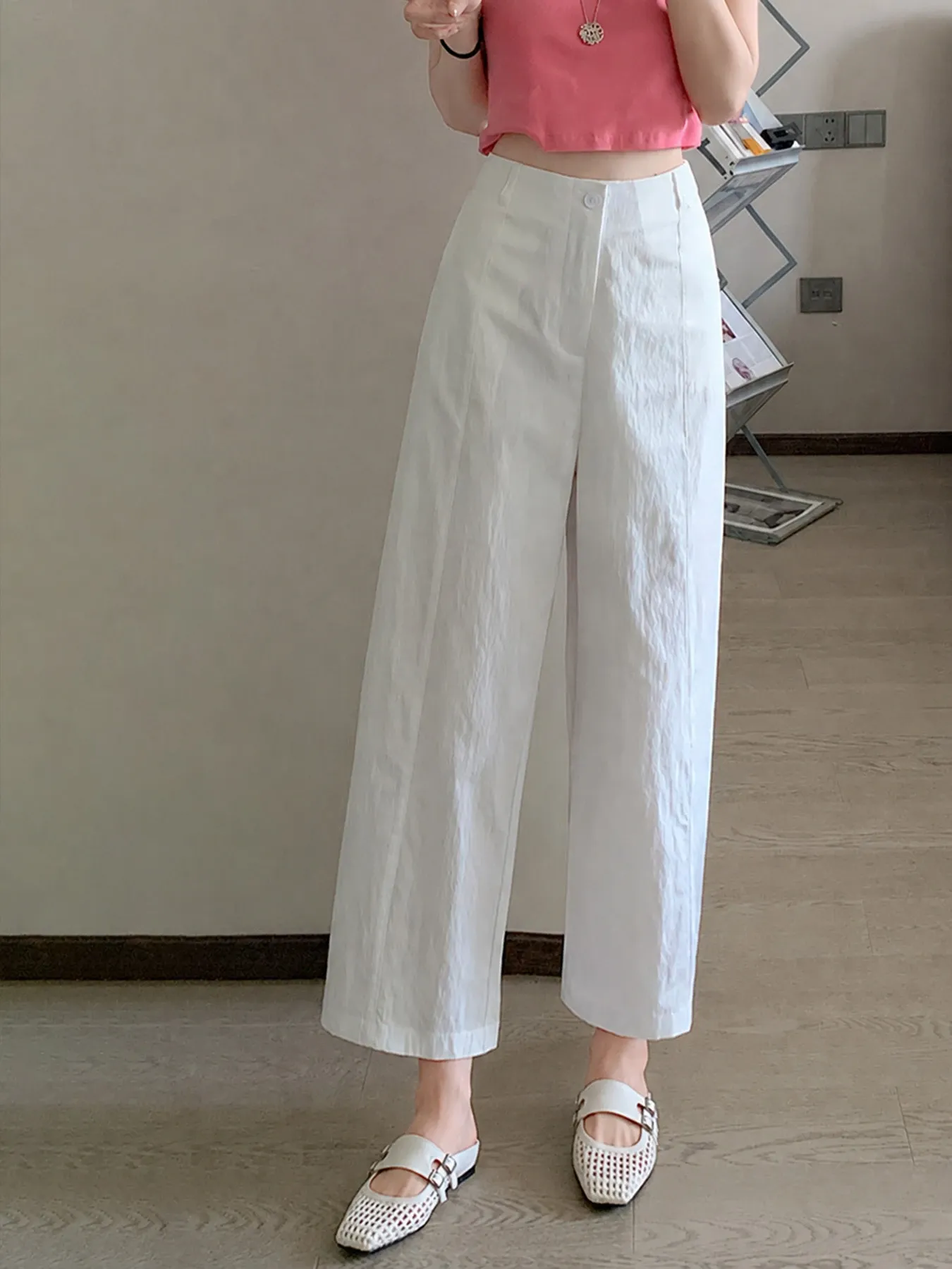 接触冷感速乾カジュアルなストレートパンツ