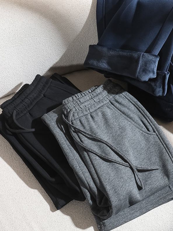 「身長145cm向け」冬用ゆったり厚手ワイドスウェットパンツ
