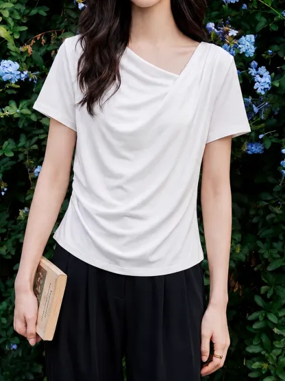 高級感溢れるドレープネックすっきり見え半袖Tシャツ 