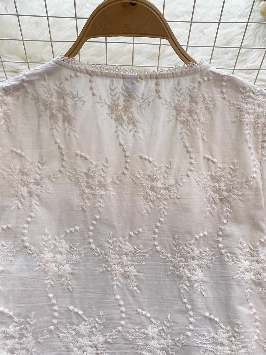 大人可愛い刺繍ゆったりコットンブラウス-Sodemai